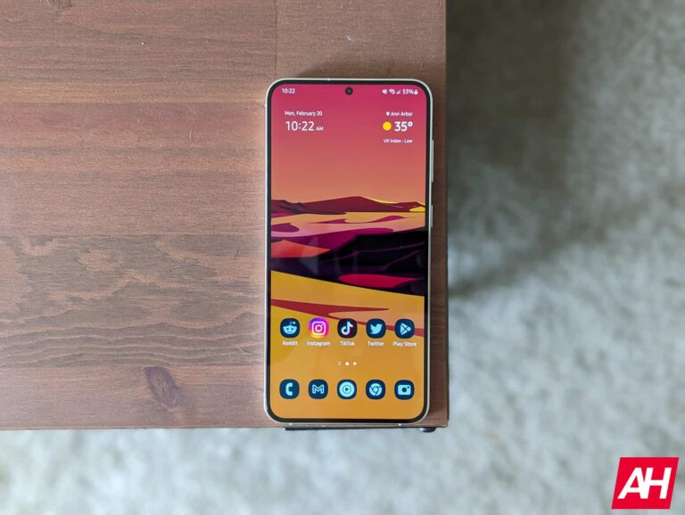 Galaxy Z Fold 5, Flip 5 & S23 start getting One UI 6.1… in the US