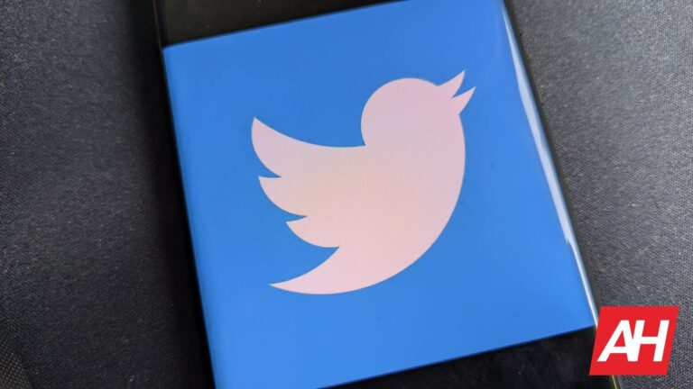 Twitter blocks access to its API, even for those willing to pay