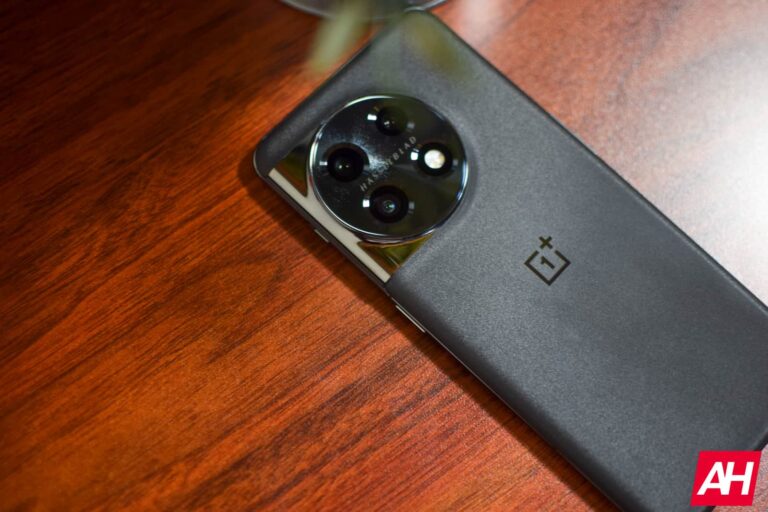 This special edition OnePlus 11 could be made of marble