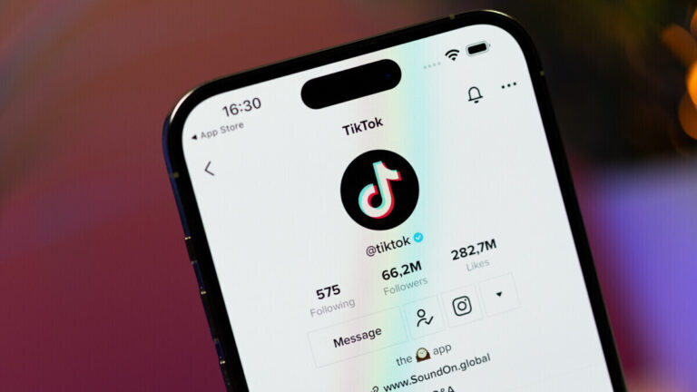 Sounding like Trump, the Biden administration threatens a U.S. ban on TikTok