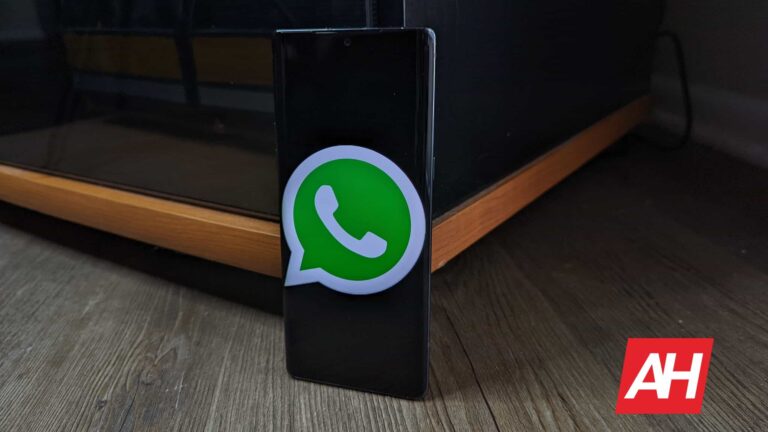 Mysterious ‘Open Audio Chat’ option seen in WhatsApp beta