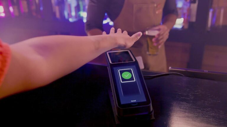 Grab a beer with the power of Amazon One palm payments