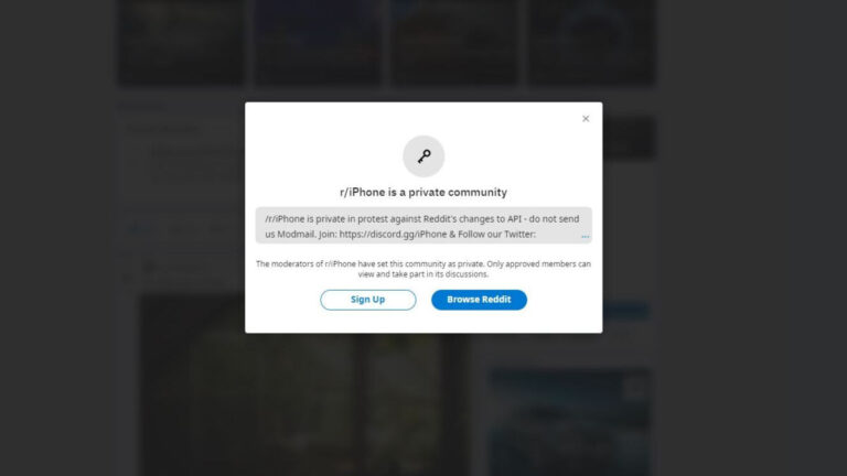 r/iPhone is the first victim of this latest strike against Reddit
