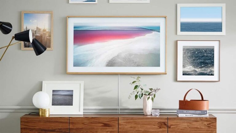 Samsung The Frame QLED TV on Sale for $989: Save $510!