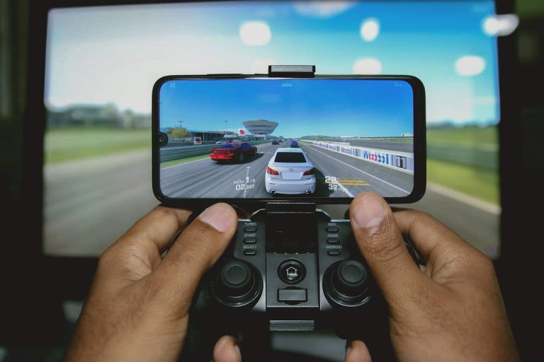 5 best gaming controllers for Android smartphones