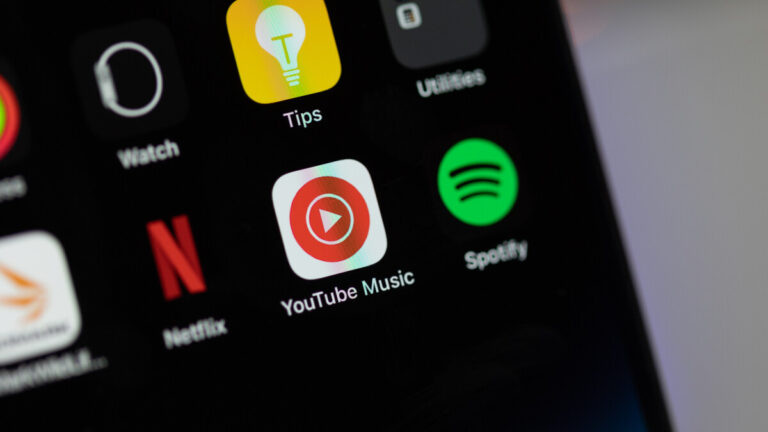 No ads even for free users in YouTube Music with the new Samples feature