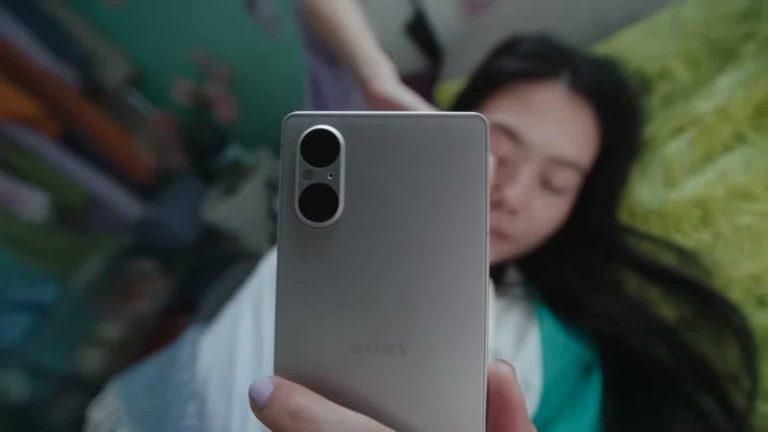 A Mystery Sony phone gets FCC certification