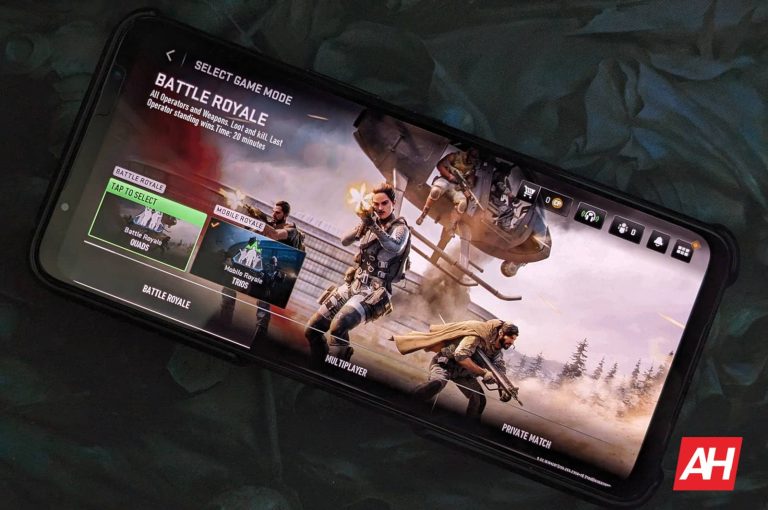 Warzone Mobile global launch delayed to 2024