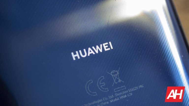 The US Commerce Secretary finds Huawei’s chip progress “incredibly disturbing”