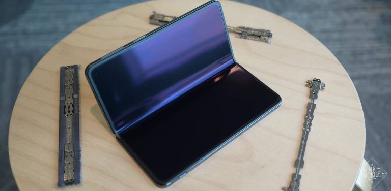 OnePlus Open video shows its hinge & durability testing process