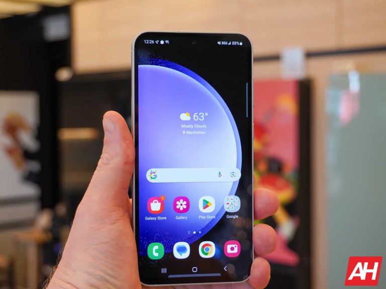 Samsung may bring OLED screens to cheaper phones