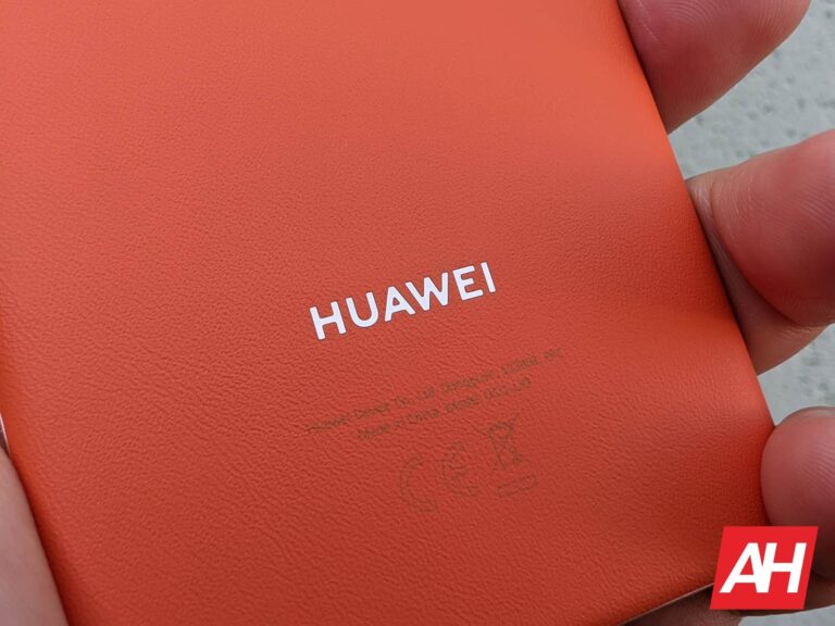 Huawei is planning to ship 100 million smartphones in 2024