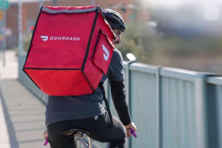 DoorDash is warning customers that orders without tip may take longer to deliver