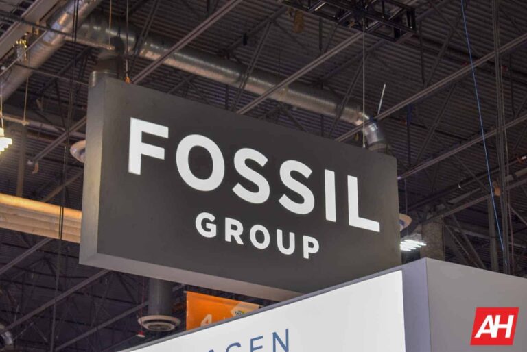 Fossil is exiting the smartwatch business for good