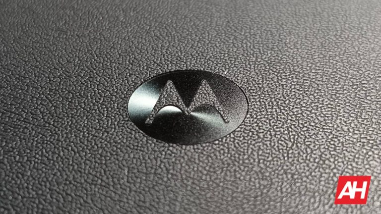 These Motorola phones will receive Android 14 soon