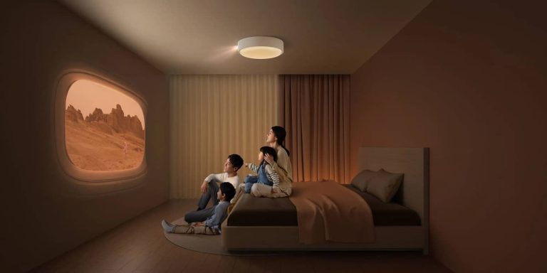 XGIMI’s latest projector doubles as a ceiling lamp