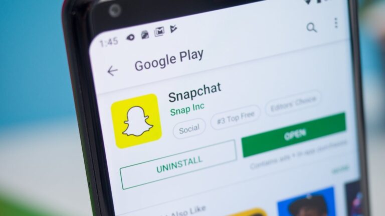 Snapchat’s parent company Snap loses 30% of its value after releasing its Q4 report