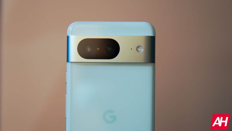 Google’s Pixel 8 will get Gemini Nano in the next Pixel Feature Drop