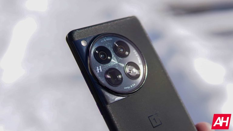 OnePlus 12 gets camera improvements with a new update