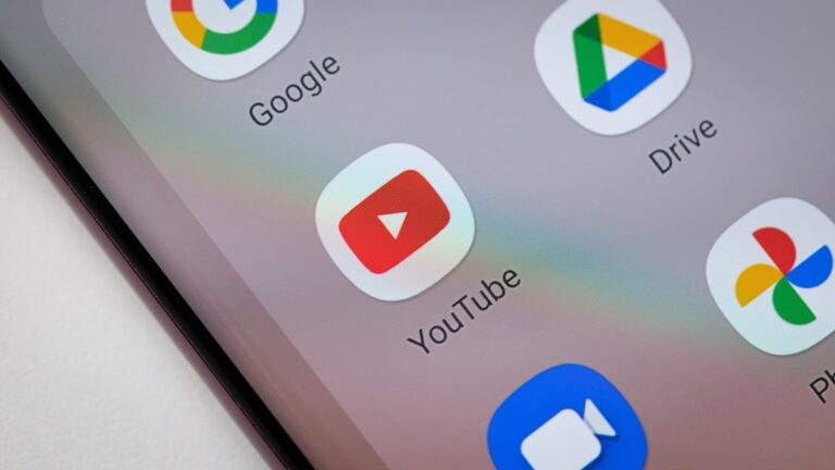 YouTube switches to AV1 codec on Android for better video quality, but battery life is a concern