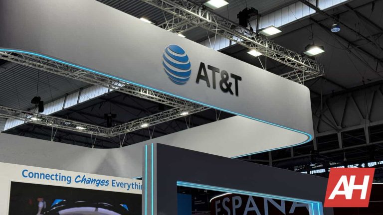 FCC investigating AT&T’s outage that blocked 25,000 calls to 911